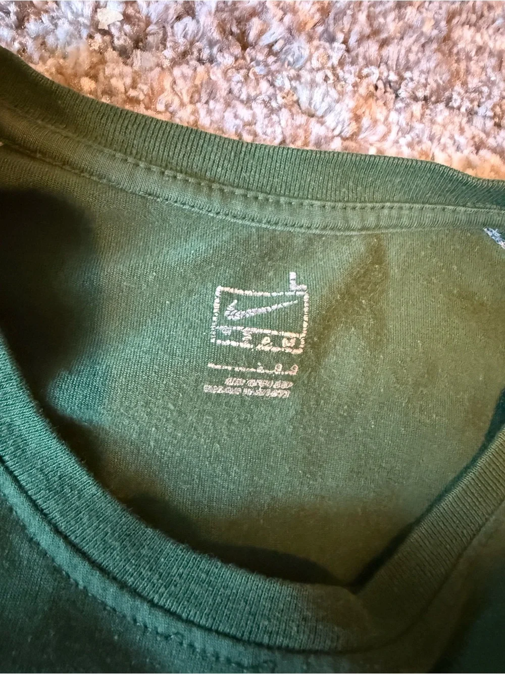 Nike Men’s Dark Green Short Sleeve Performance Tee